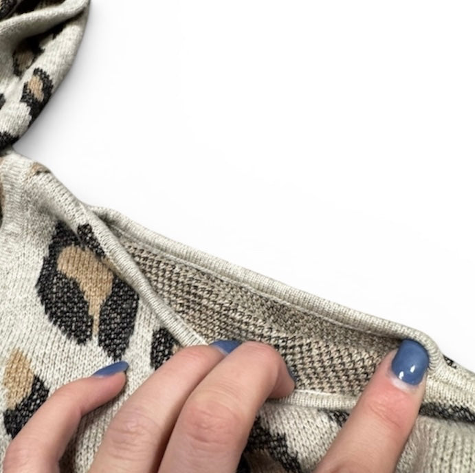 SOH Cashmere Blend Hooded Sweater